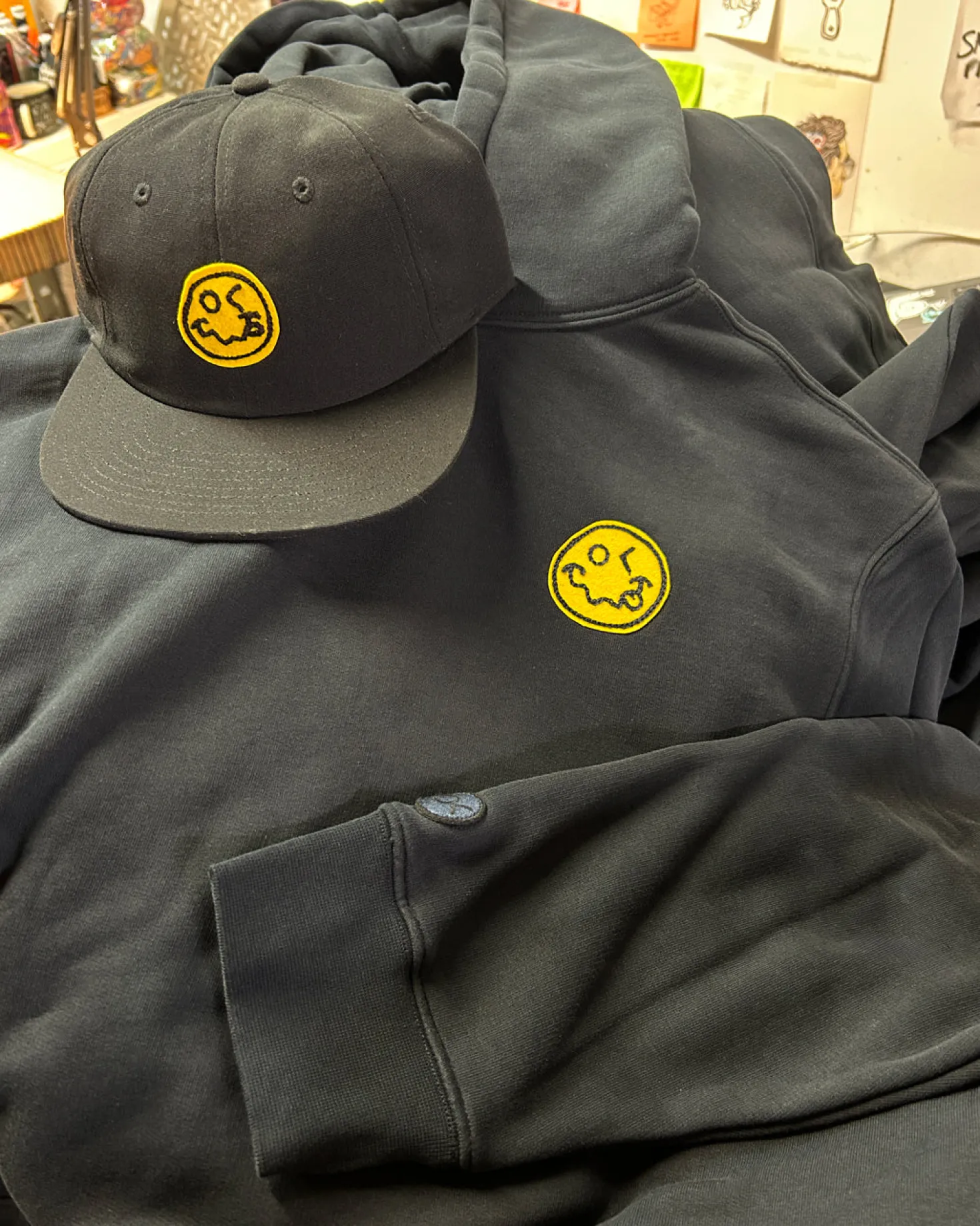 Stoned Smiley Camp Hat