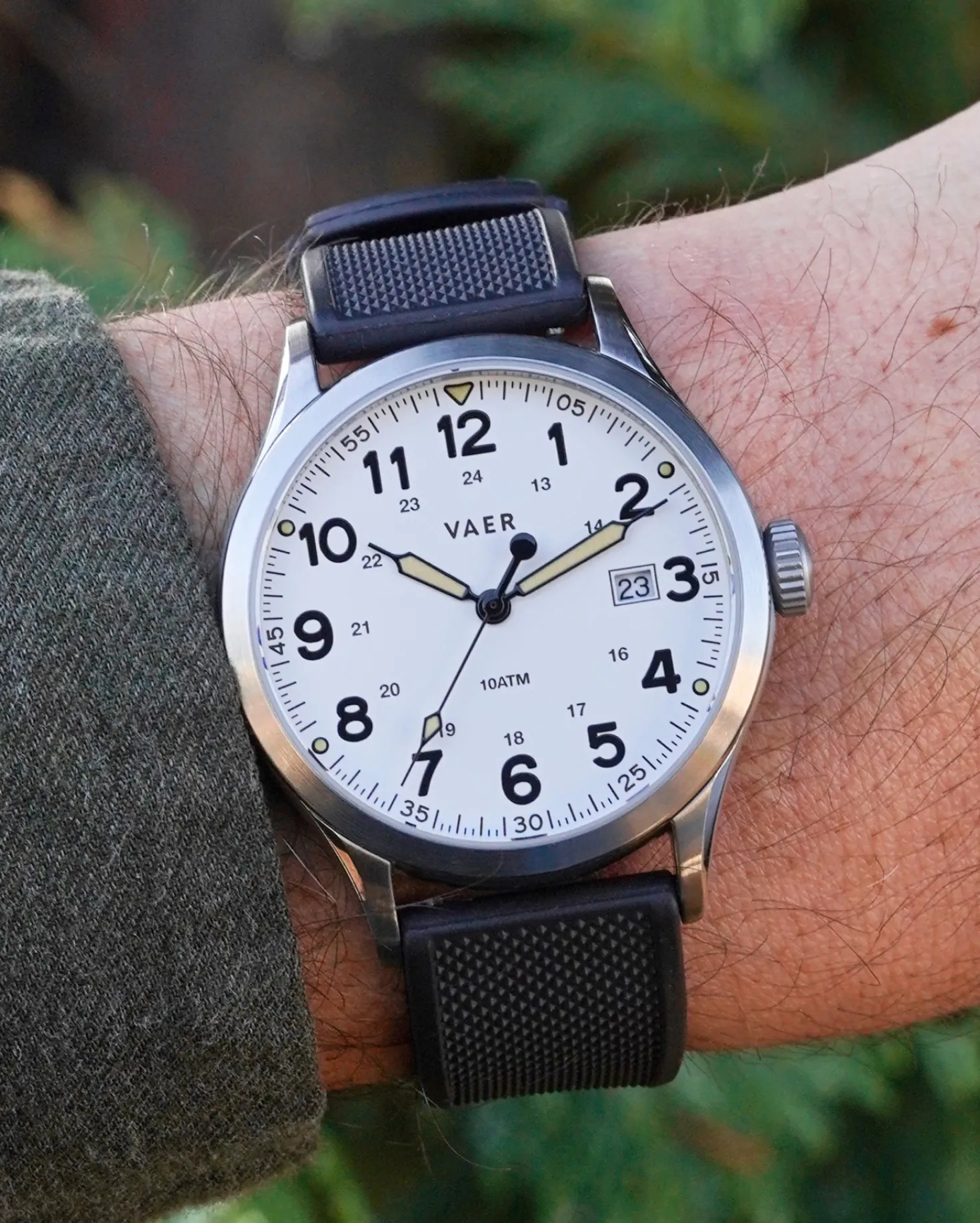 VAER S3 Calendar Field White