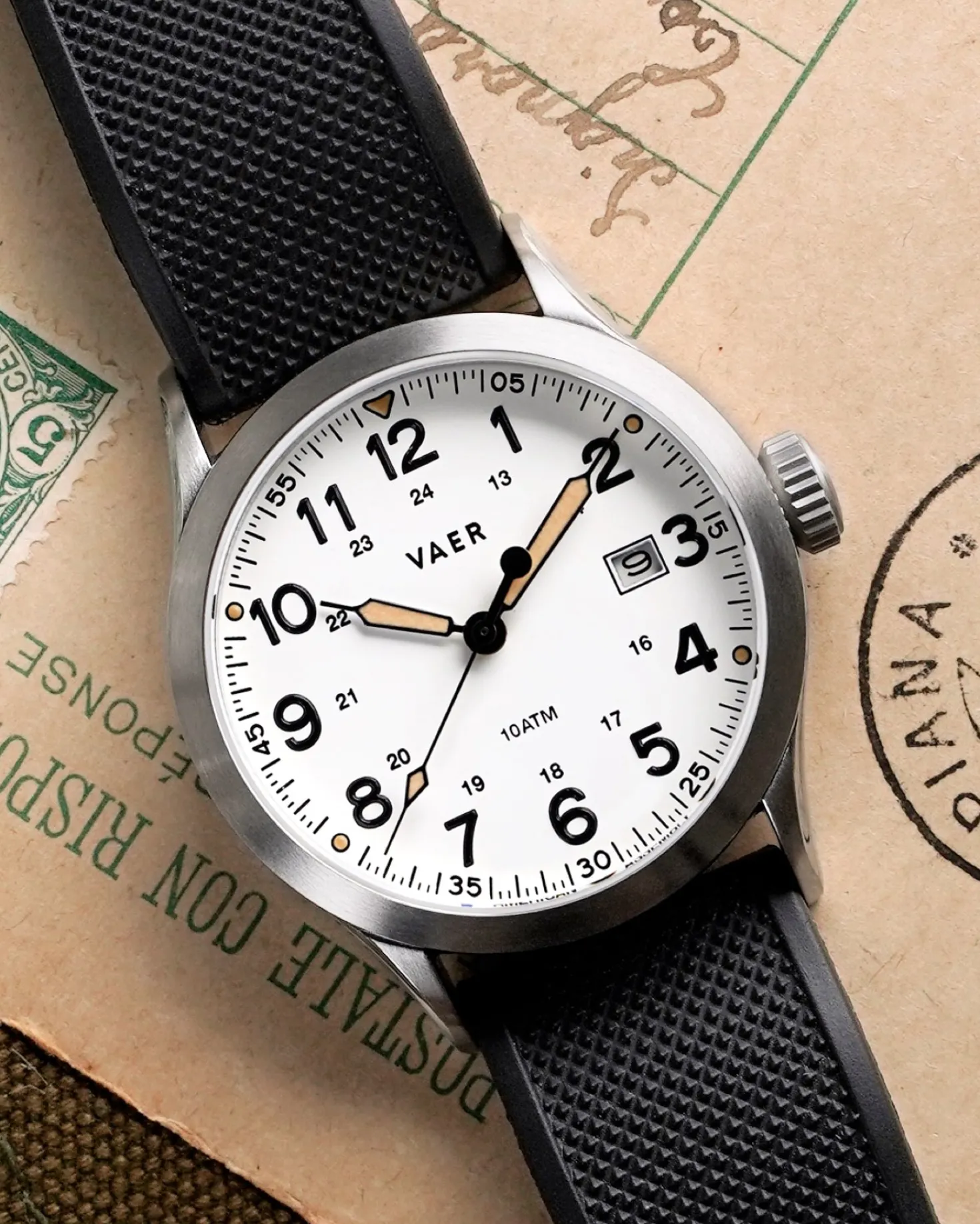 VAER S3 Calendar Field White