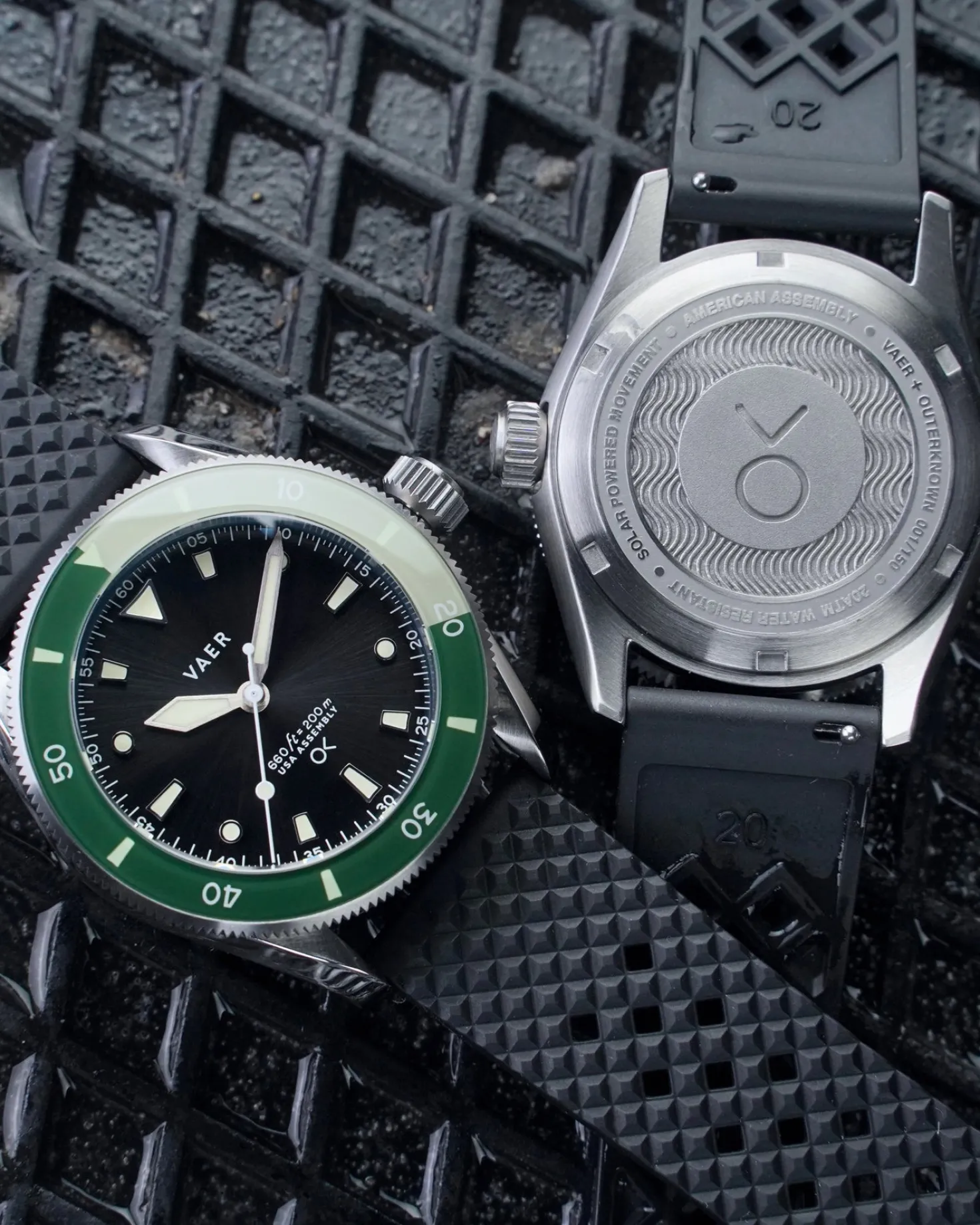 VAER x Outerknown D4 USA Solar Diver